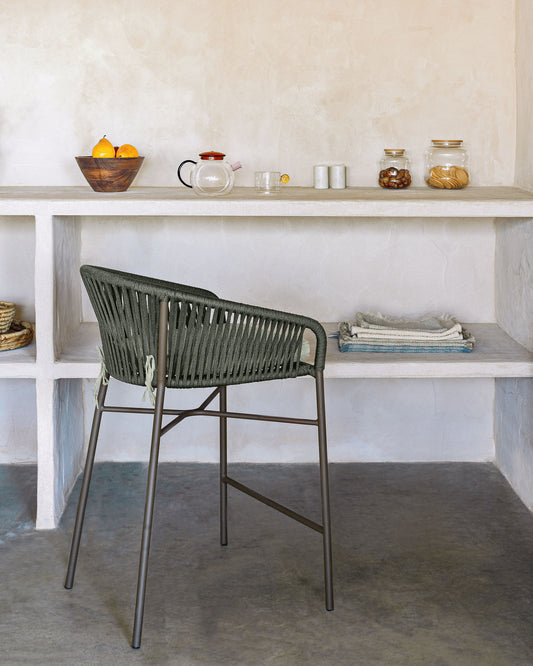 Tabouret Yanet en corde verte et acier galvanisé, hauteur 65 cm