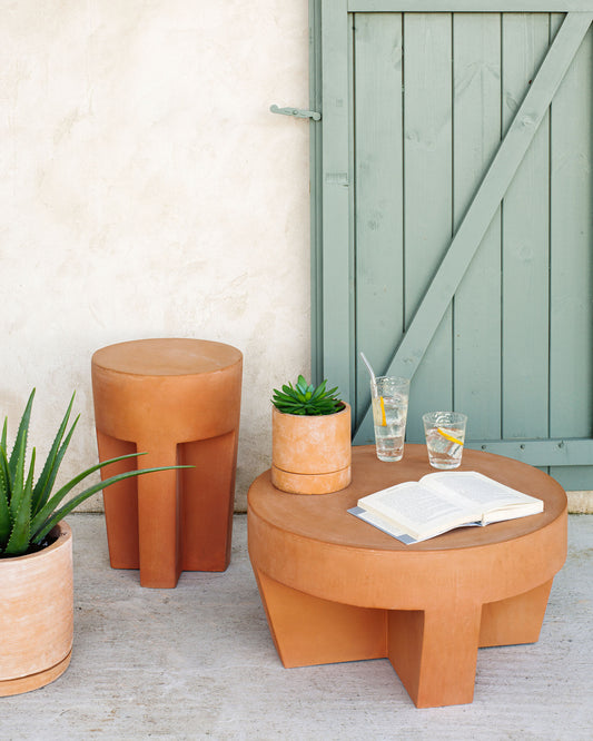 Table basse ronde Vilena en terre cuite de Ø 60 cm