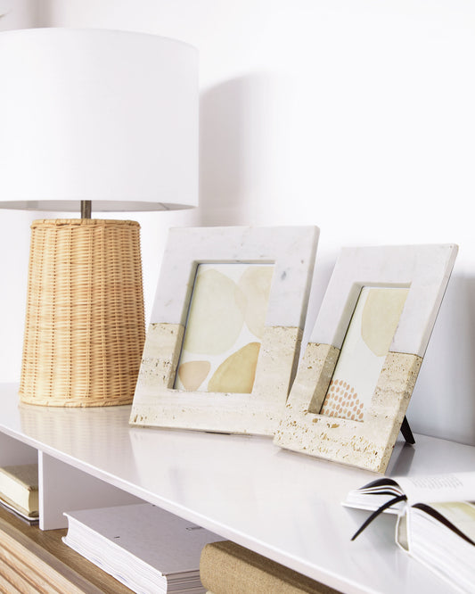 Cadre photo Uria en marbre blanc et pierre beige 25 x 20 cm