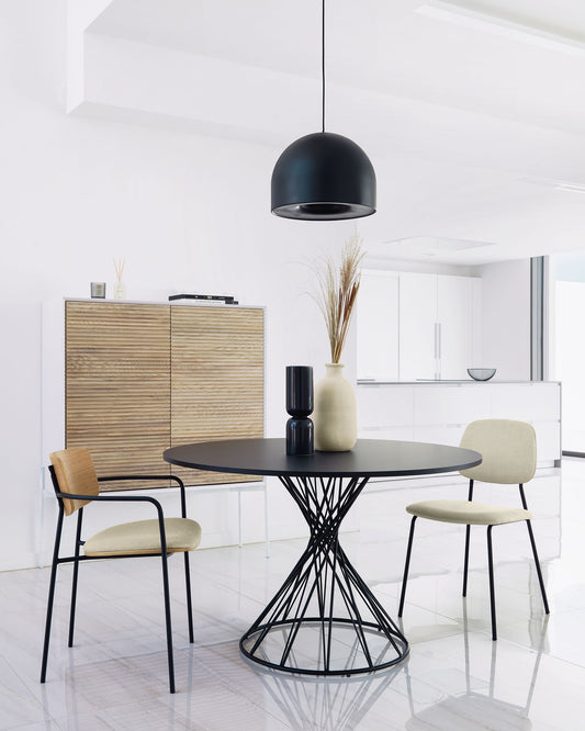 Table ronde Niut en MDF laqué noir et pieds en acier finition noire Ø 120 cm