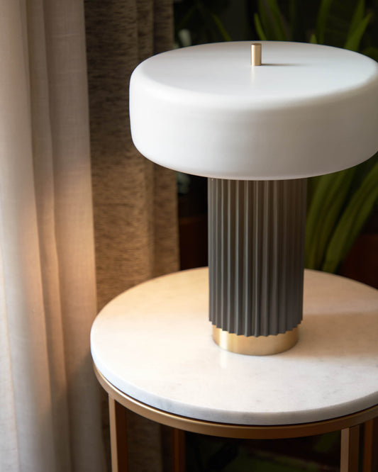 Lampe Serenella en métal peint blanc et vert