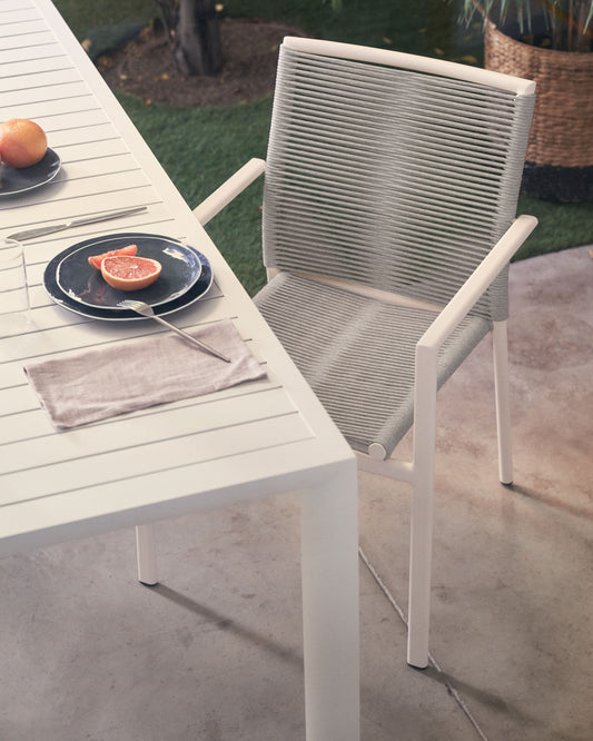 Chaise empilable d’extérieur Culip en corde et aluminium blanc