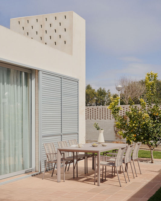 Table de jardin Culip en aluminium finition taupe 220 x 100 cm