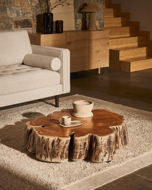 Table basse Tavine en bois d’acacia avec finition blanchie et roulettes Ø 85 cm