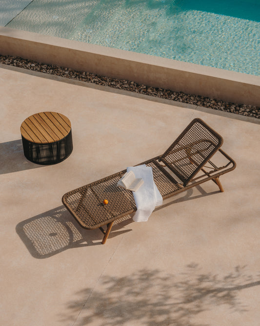 Bain de soleil Dandara en acier, corde beige et pieds en bois massif d’acacia FSC 100%