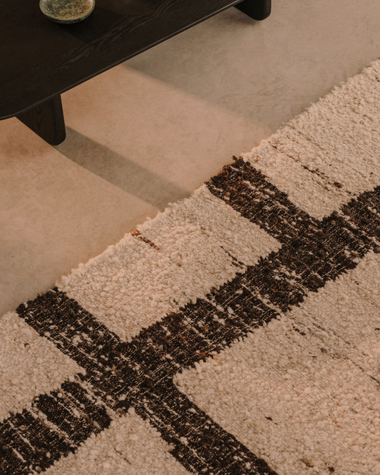 Tapis Hadin jacquard graphique en laine beige et marron 160 x 230 cm