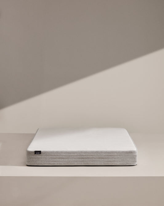 Matelas Yoko en mousse 135 x 190 cm