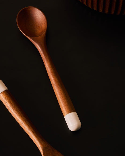 Cuillère Tori en bois d’acacia FSC 100%