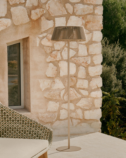 Lampadaire solaire d’extérieur Aldet en corde chinée beige et pied en métal beige Ø 46 cm