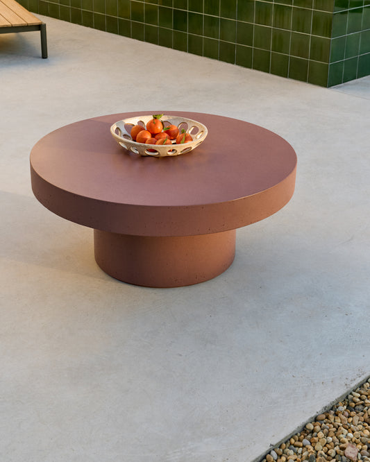 Table basse Aiguablava en ciment terracotta Ø 66 cm