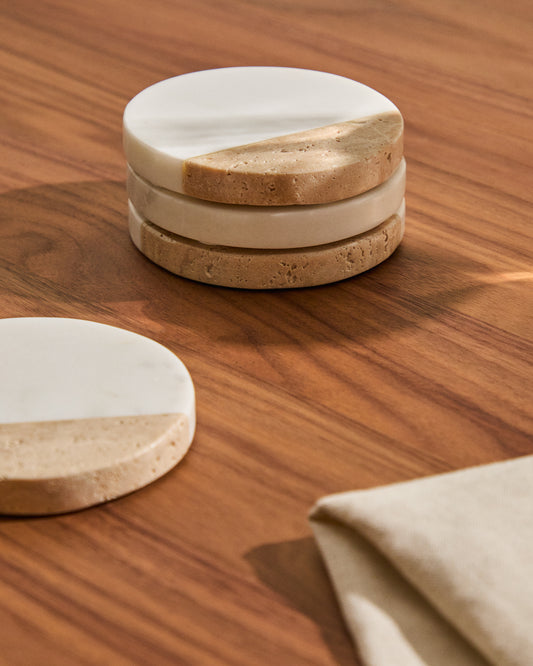 Ensemble de 4 sous-verres Nivol en marbre blanc et noir et travertin