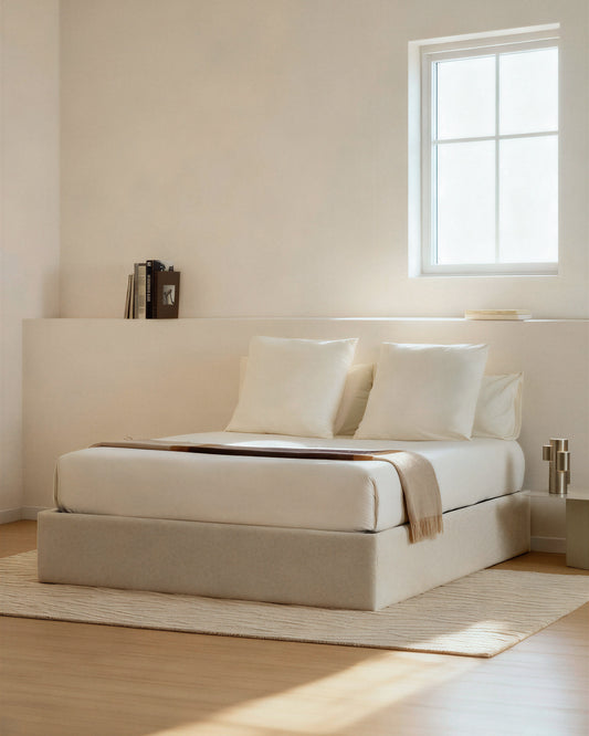 Sommier coffre déhoussable Nelzi en chenille écrue pour matelas de 180 x 200 cm FSC 100 %