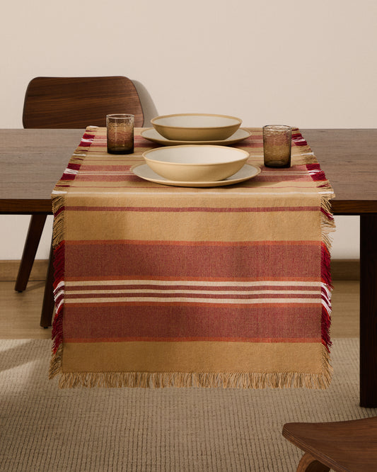 Chemin de table Davia 100 % coton à rayures rouges et à franges 50 x 150 cm