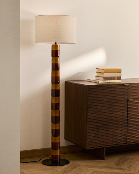 Lampadaire en Mavran avec pied en céramique couleur marron et moutarde et abat-jour en coton