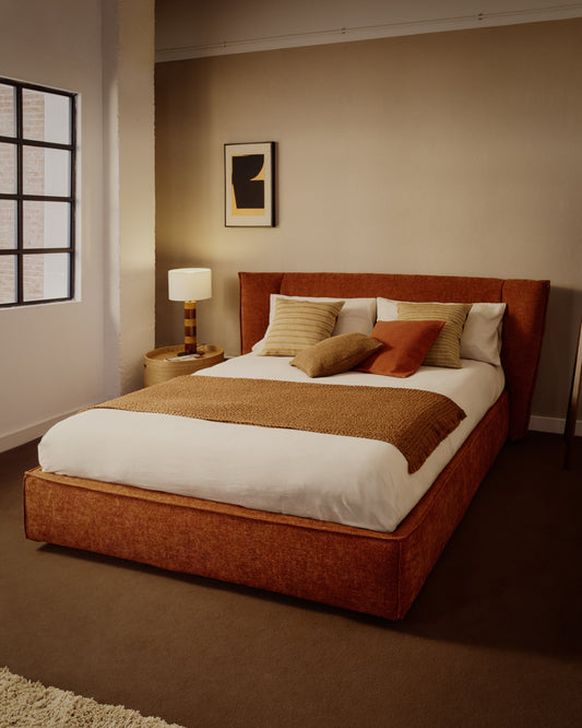 Lit déhoussable Arvian en chenille terracotta avec coffre relevable pour matelas de 180 x 200 cm