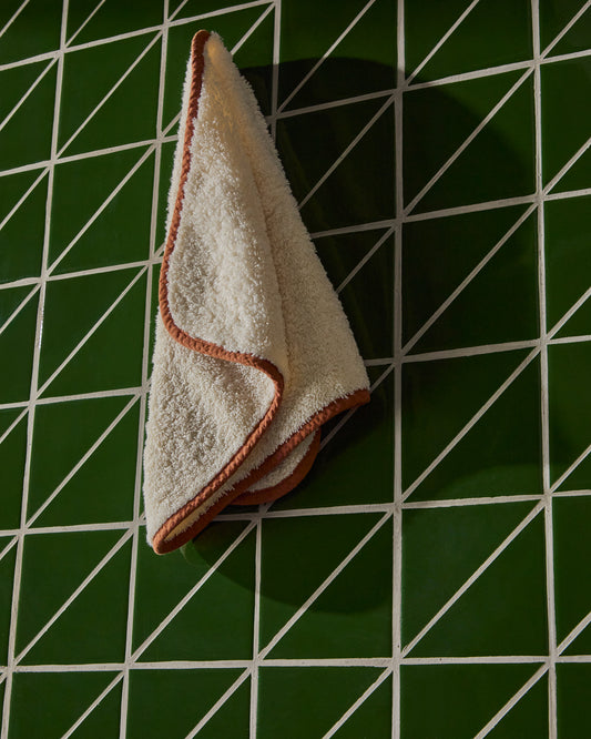 Serviette Sedora 100 % coton avec motif contrasté orange 30 x 50 cm