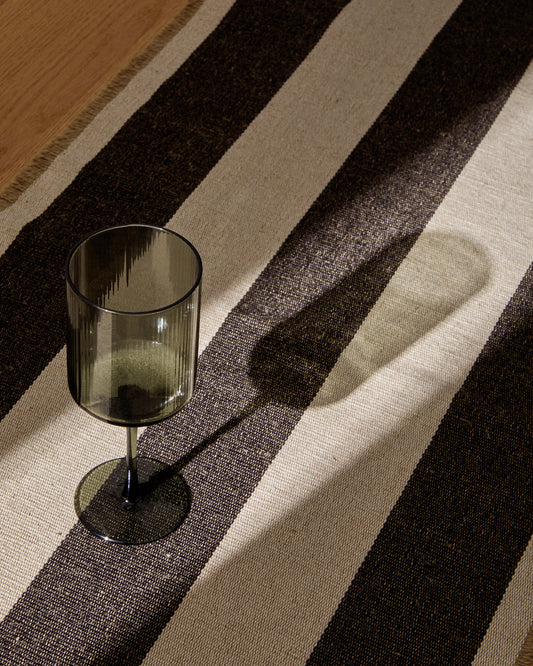 Verre à vin Eluria en verre vert 39,5 cl