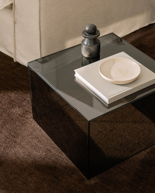 Table auxiliaire Orlia en verre trempé gris foncé 50 x 50 cm