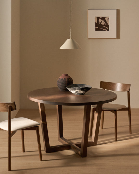 Table ronde Nahla en bois de manguier avec finition ton noyer Ø 120 cm