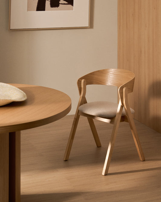Chaise Godia en placage de frêne finition naturelle et tissu chenille beige