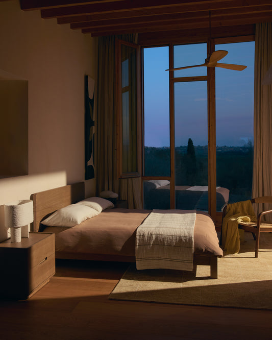 Lit Arelida en placage et bois de chêne finition marron clair pour matelas de 180 x 200 cm FSC Mix Credit
