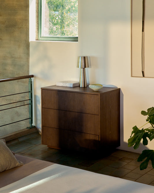 Commode Helvine à 3 tiroirs en placage de frêne avec finition ton noyer 90 x 78 cm FSC 100 %