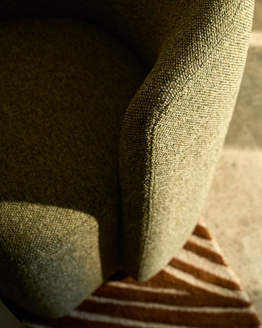 Chaise Corvena en chenille vert olive FSC Mix Credit