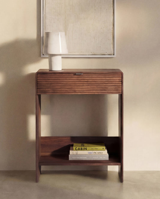 Console Norlen avec tiroir et étagère en placage de noyer FSC Mix Credit 60 x 81 cm