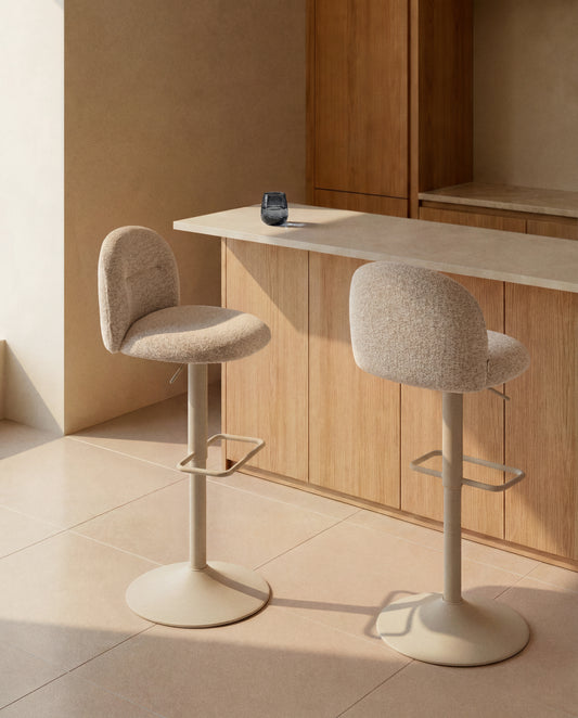 Tabouret Arino en chenille beige et pieds en métal beige 65 cm FSC 100%