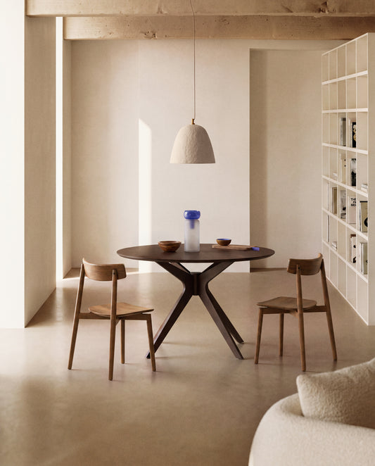 Chaise Evera en placage de chêne avec finition ton noyer