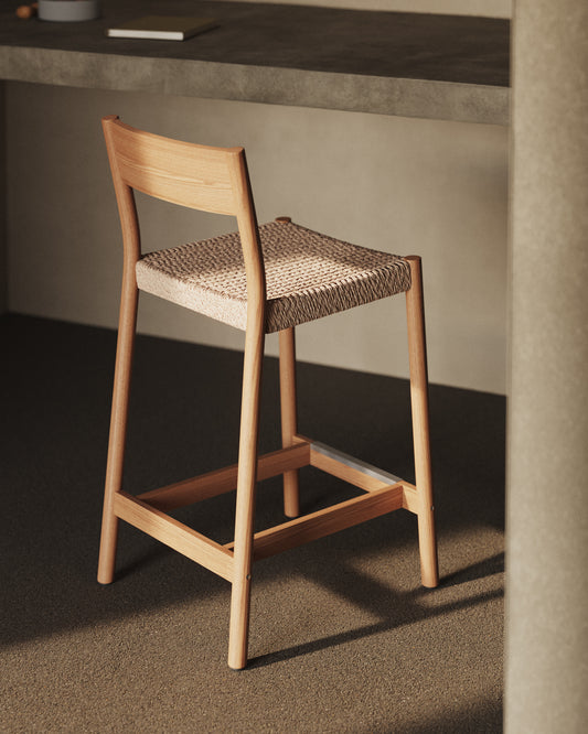 Tabouret Yalia avec dossier en bois de chêne massif, finition naturelle, et assise en corde, 65 cm, FSC Mix Credit
