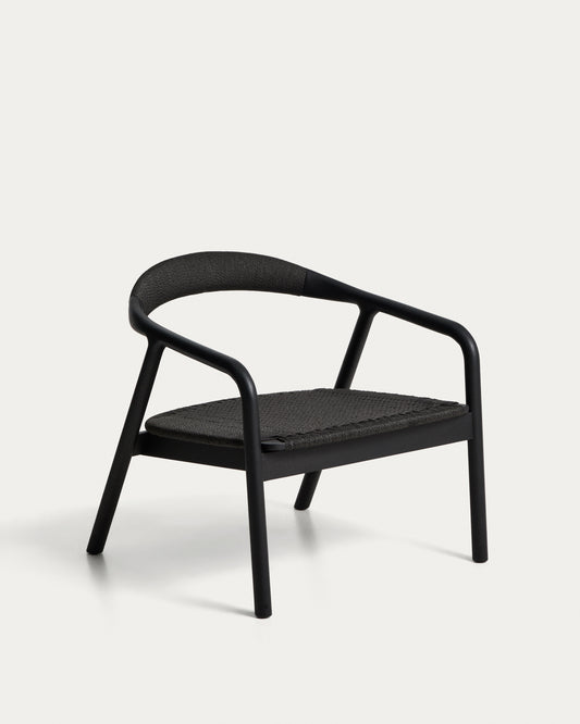 Fauteuil Derile en bois massif de chêne avec finition noire et corde en papier noire FSC Mix Credit
