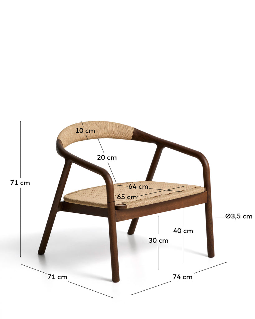 Fauteuil Derile en bois de chêne avec finition noyer et corde en papier beige FSC Mix Credit