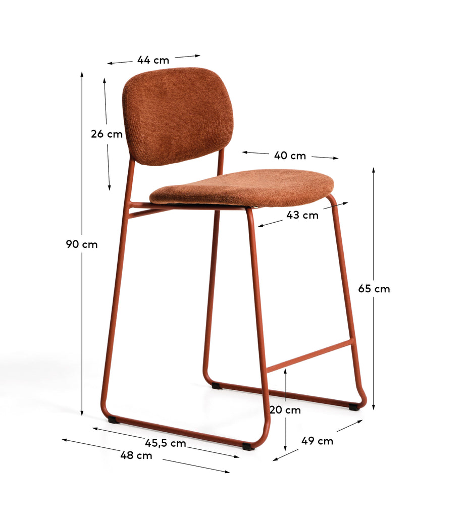 Tabouret empilable Meli en chenille terracotta et pieds en métal terracotta FSC Mix Credit 65 cm