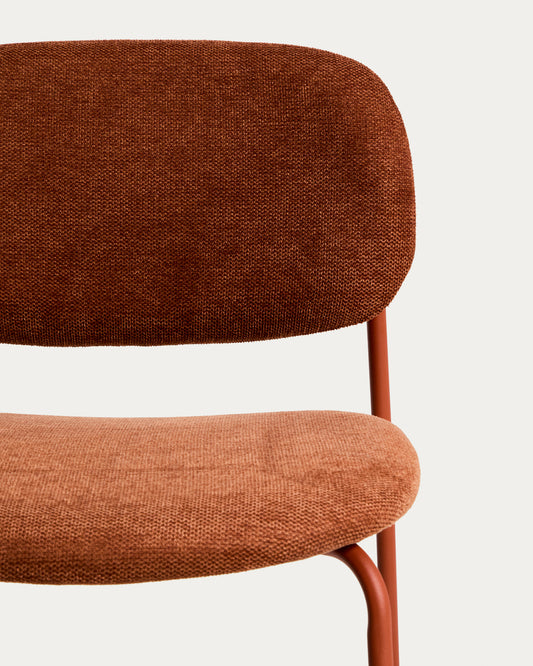 Tabouret empilable Meli en chenille terracotta et pieds en métal terracotta FSC Mix Credit 65 cm
