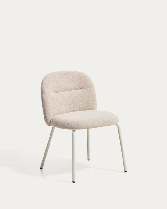 Chaise Arino en chenille beige et pieds en métal beige FSC 100%