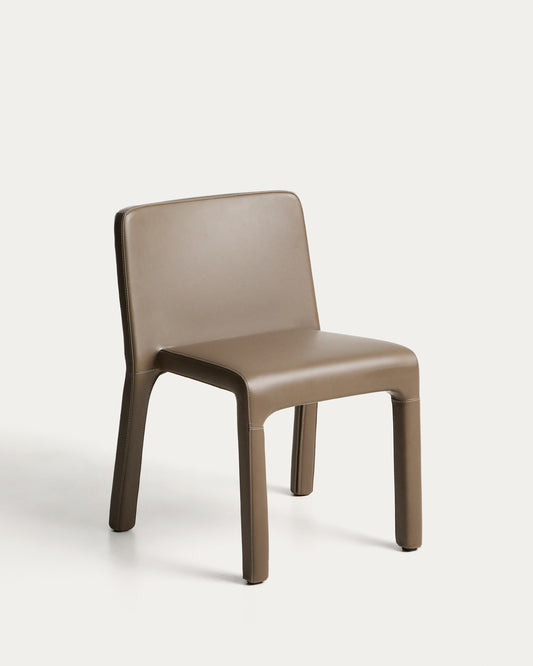 Chaise empilable Loria en polyuréthane marron FSC 100 %