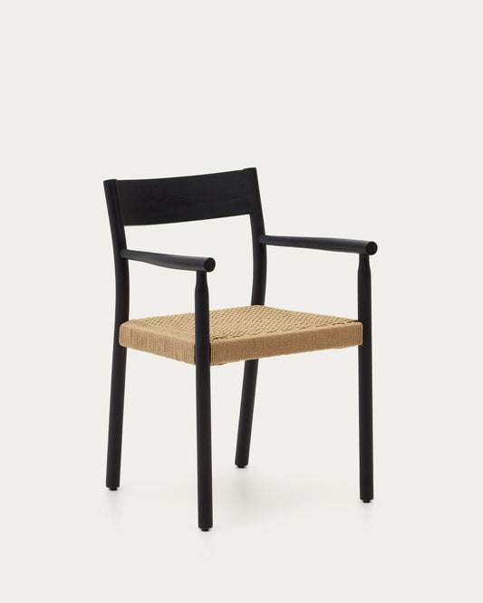 Chaise Yalia en bois de chêne FSC 100% avec finition noire et siège en corde