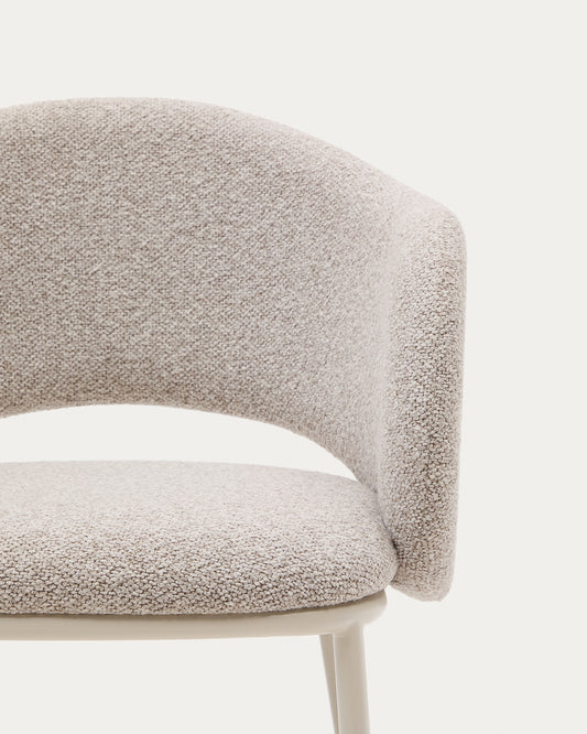 Chaise Maina en tissu chenille épais et pieds en acier beige FSC Mix Credit