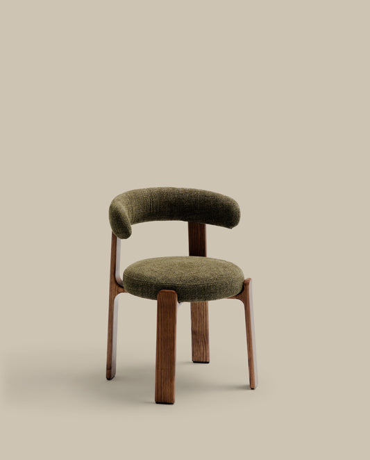 Chaise Granite en tissu chenille vert et bois de frêne finition noyer FSC 100%