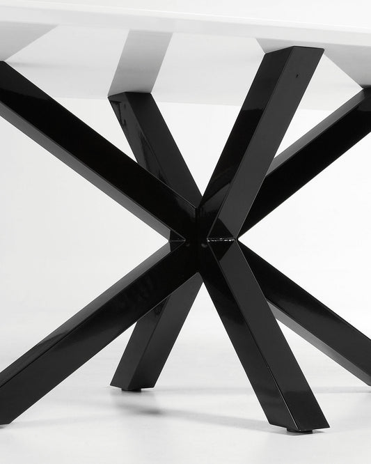 Table Argo en mélaminé finition blanche et pieds en acier finition noire 200 x 100 cm
