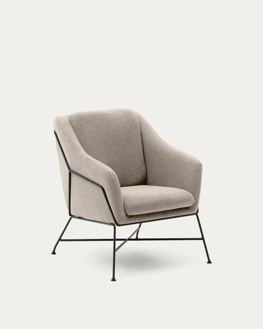 Fauteuil Brida beige et pieds en acier avec finition noire