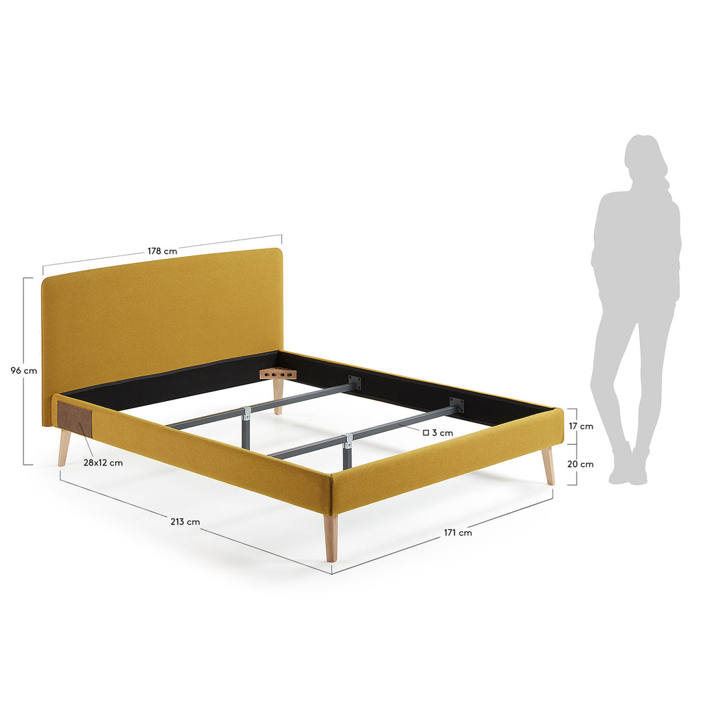 Lit déhoussable Dyla moutarde avec pieds en bois de hêtre pour matelas de 160 x 200 cm