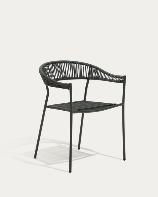 Chaise empilable d’extérieur Futadera en corde synthétique grise et acier finition peinte grise