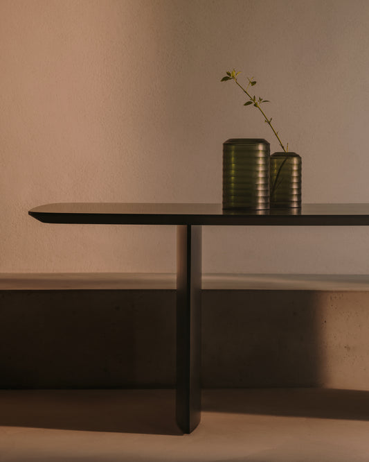 Table Litto en DM laqué noire 240 x 100 cm