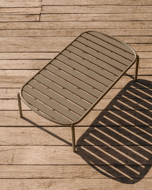 Table basse de jardin Joncols en aluminium finition peinture grise Ø 110 x 62 cm