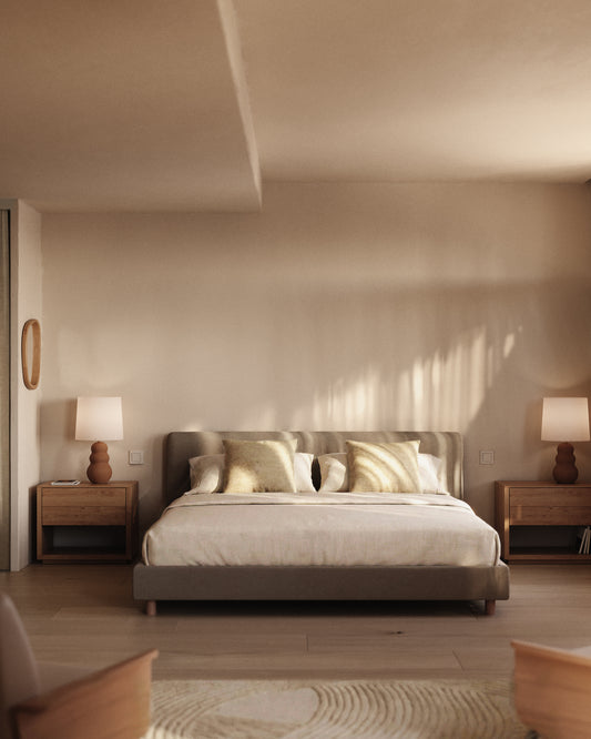 Lit déhoussable Valma en chenille marron et pieds en bois de hêtre pour matelas de 180 x 200 cm