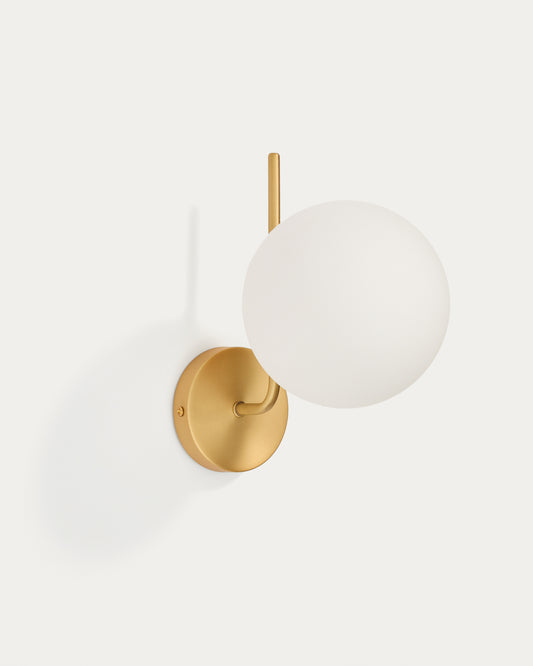 Applique murale Brisia en métal finition laiton brossé avec bras et 1 boule en verre dépoli Ø 15 cm