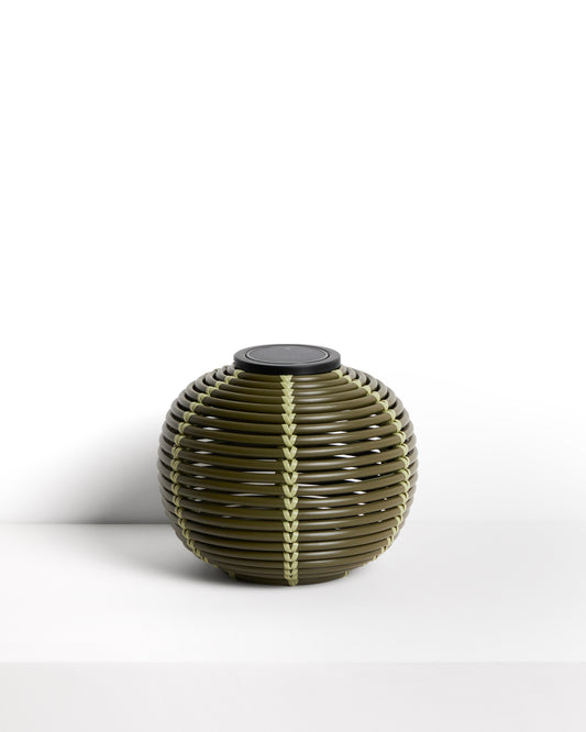Lampe de table solaire d’extérieur Garoina LED en rotin synthétique vert Ø 25 cm