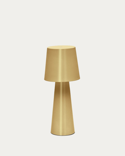 Grande lampe de table Arenys en métal avec finition dorée